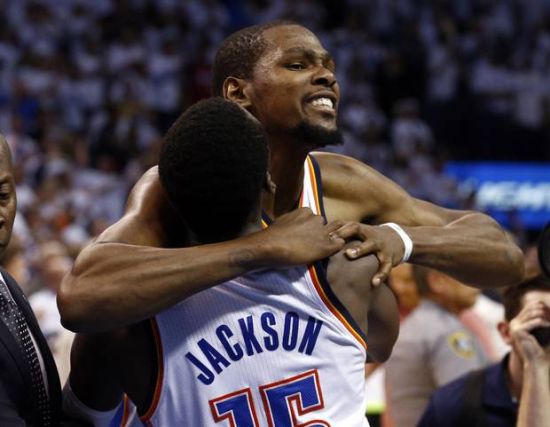 拉开弱侧 拉开弱侧